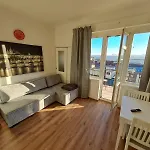 Skyline Terrace Flat *