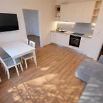 Skyline Terrace Flat 아파트 프라하