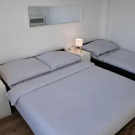 Апартаменты Skyline Terrace Flat Прага