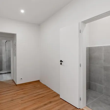 Skyline Terrace Flat דירה